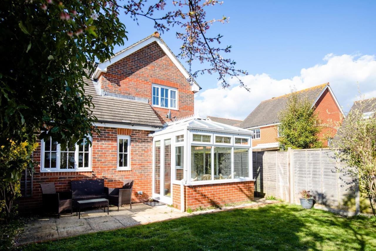 Chichester Retreat House With Free Parking Exterior foto